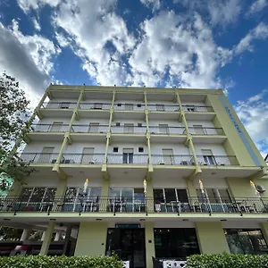Hotel Ines, Cesenatico